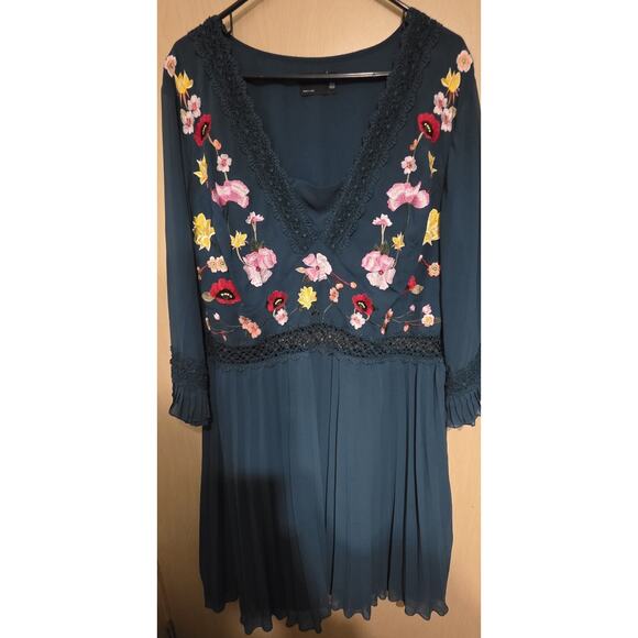 Asos Design Dress Curve Lace Insert Pleated Midi Dress Size 20 Embroidered Green - Picture 1 of 12